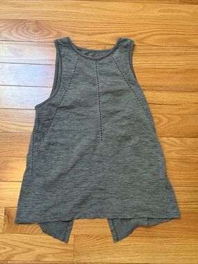 Athleta Eyelet Performance Tank